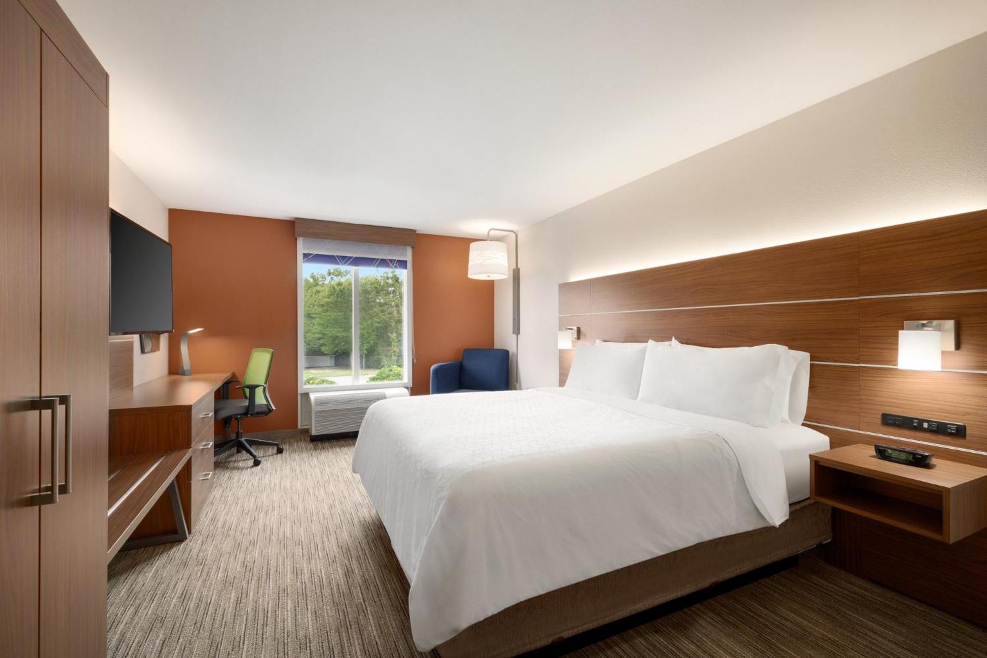 Holiday Inn Express Hotel & Suites Opelika Auburn By Ihg Экстерьер фото